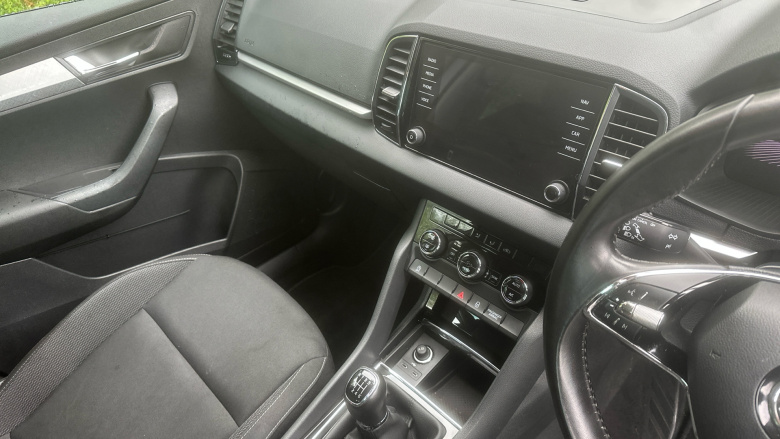 Skoda Karoq 1.0 TSI SE Drive 5dr Petrol Estate